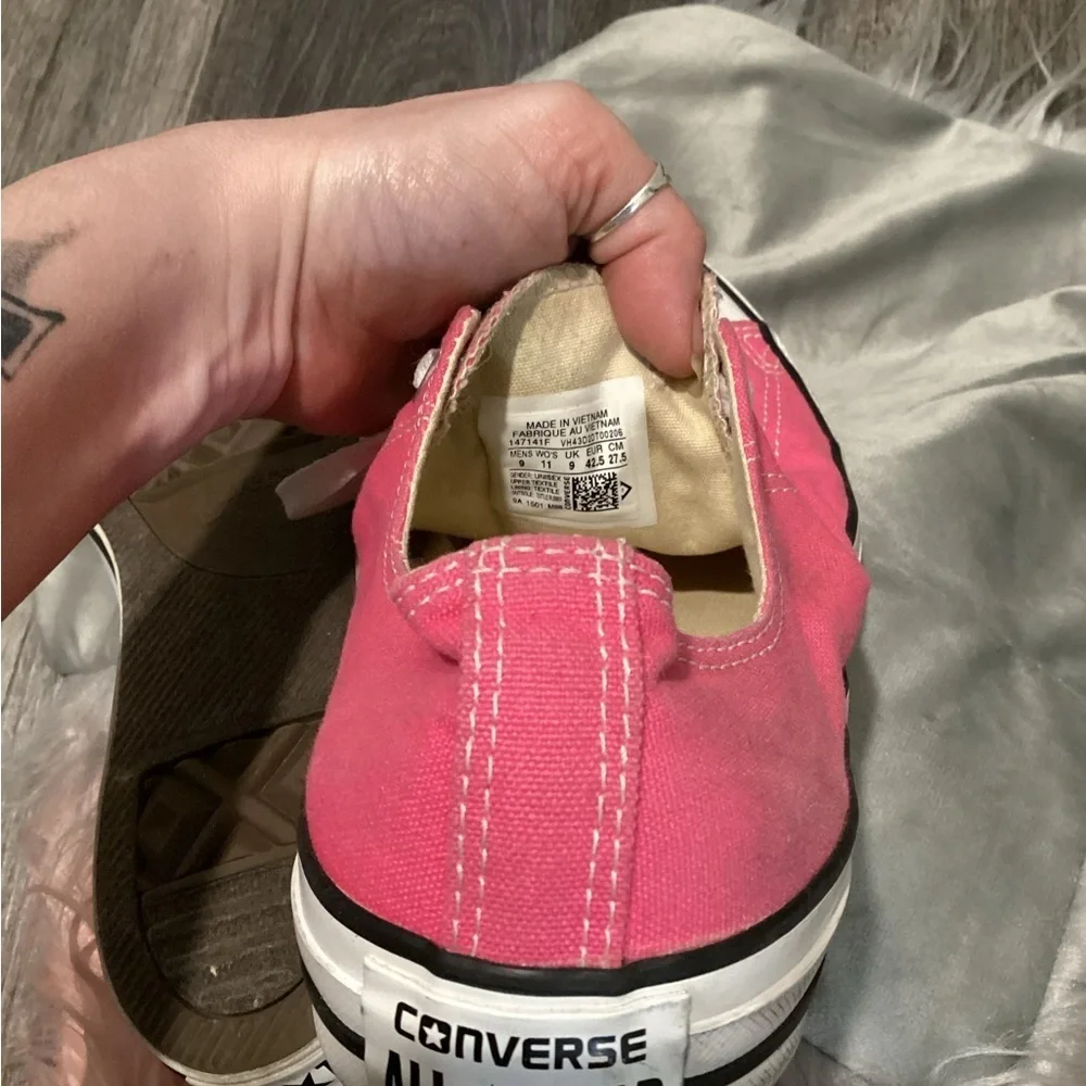 Converse ❤️ - Picture 3 of 5